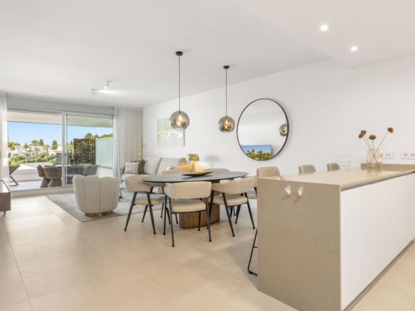Apartment for sale in Estepona