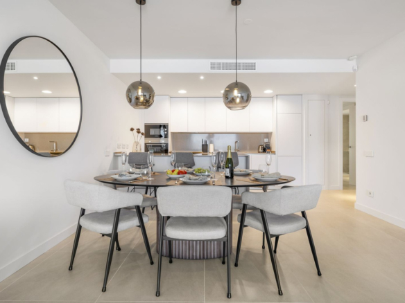 Apartment for sale in Estepona