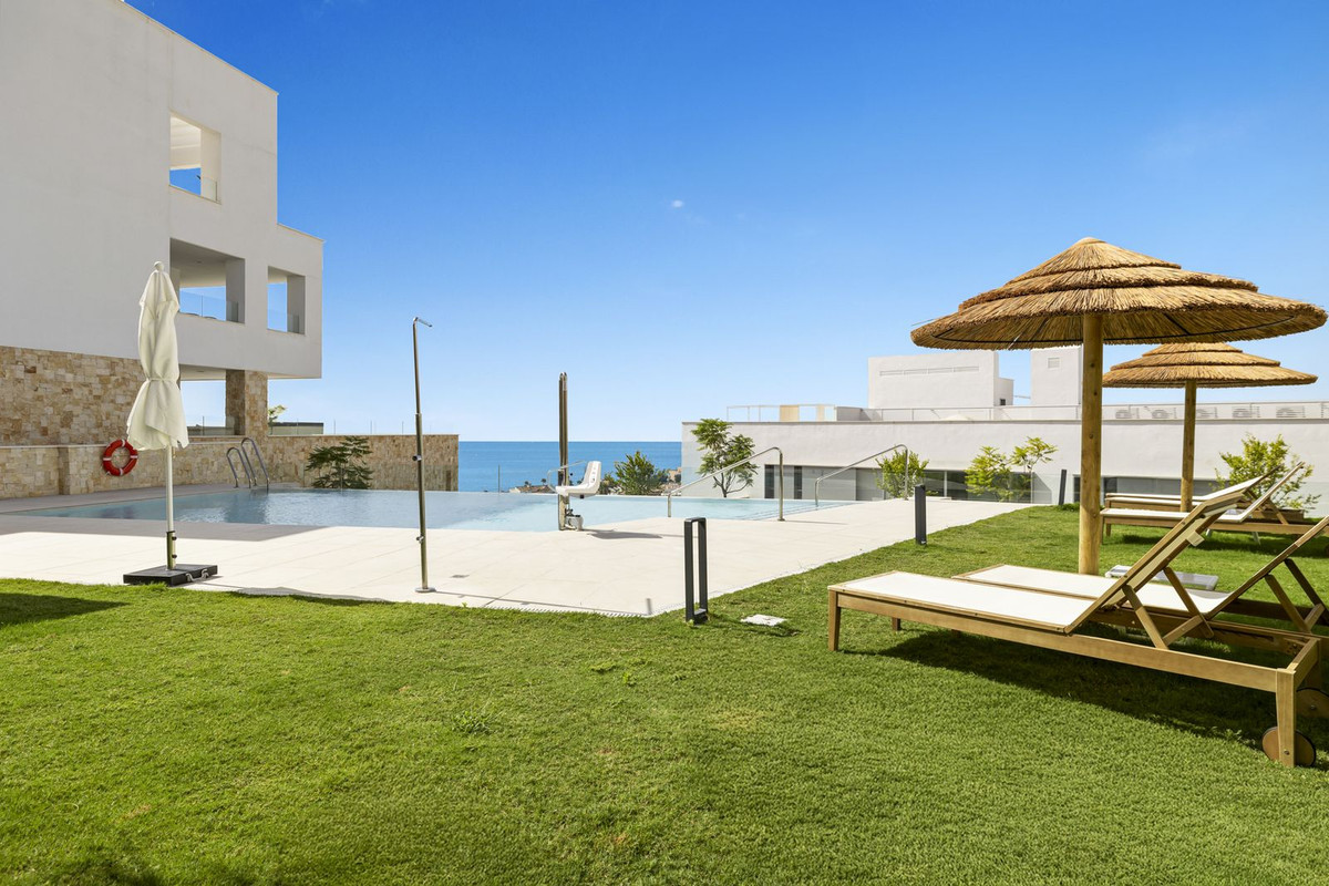 Apartment for sale in Estepona