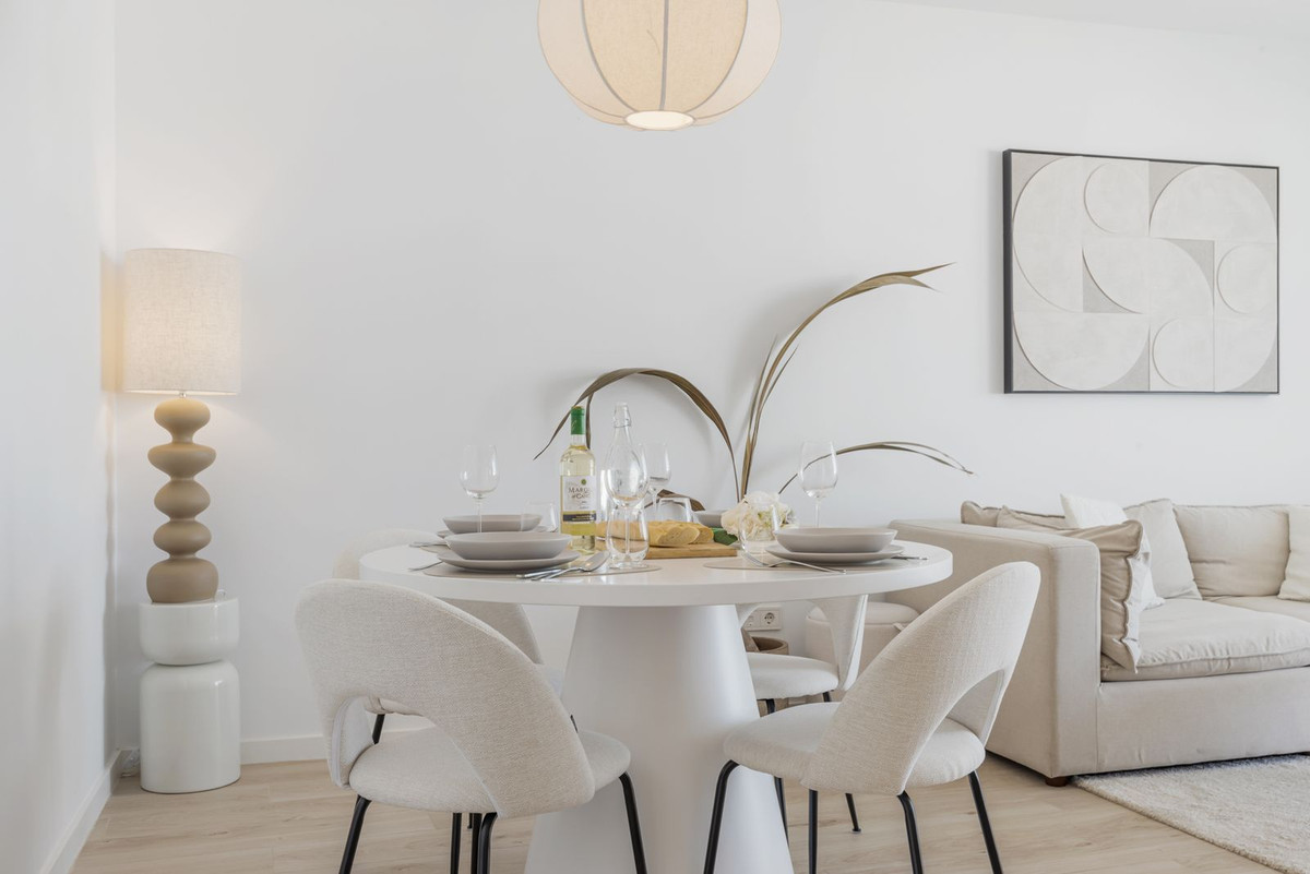 Apartment for sale in Estepona