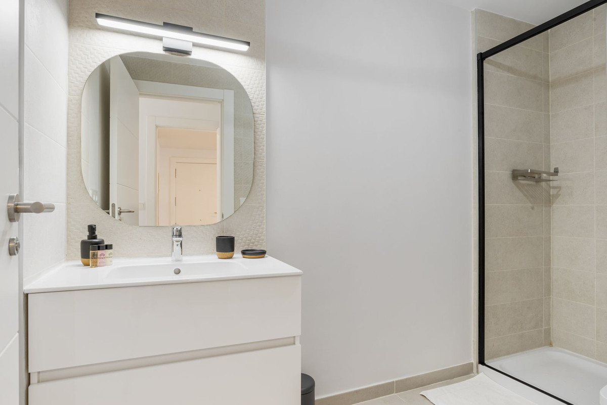 Apartment for sale in Estepona