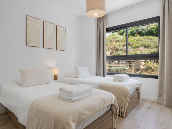 Apartment for sale in Estepona