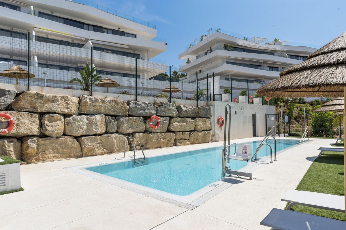 Apartment for sale in Estepona