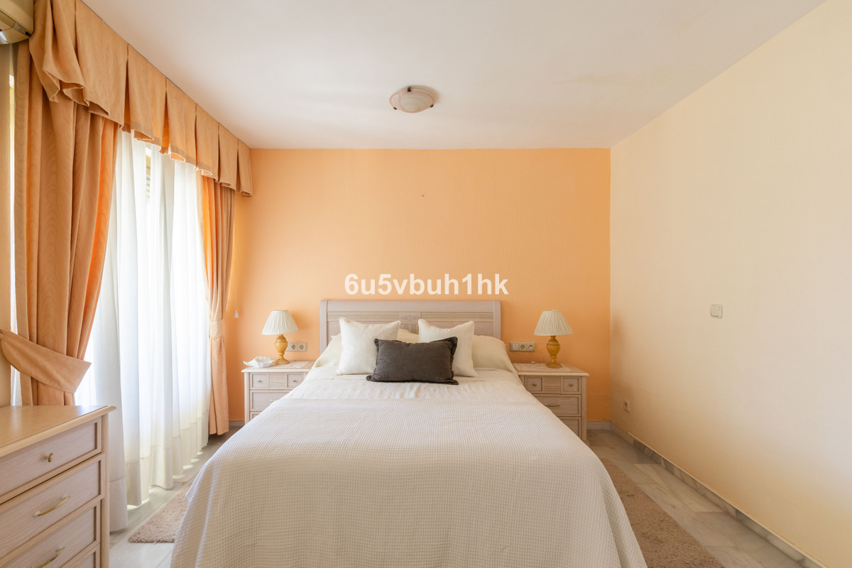 Apartment for sale in Fuengirola