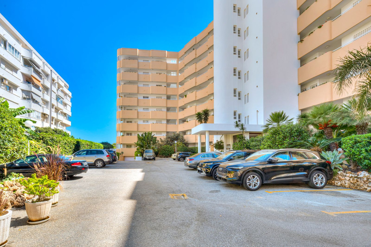 Apartment for sale in Fuengirola