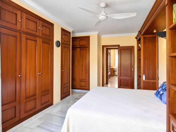 Apartment for sale in Fuengirola