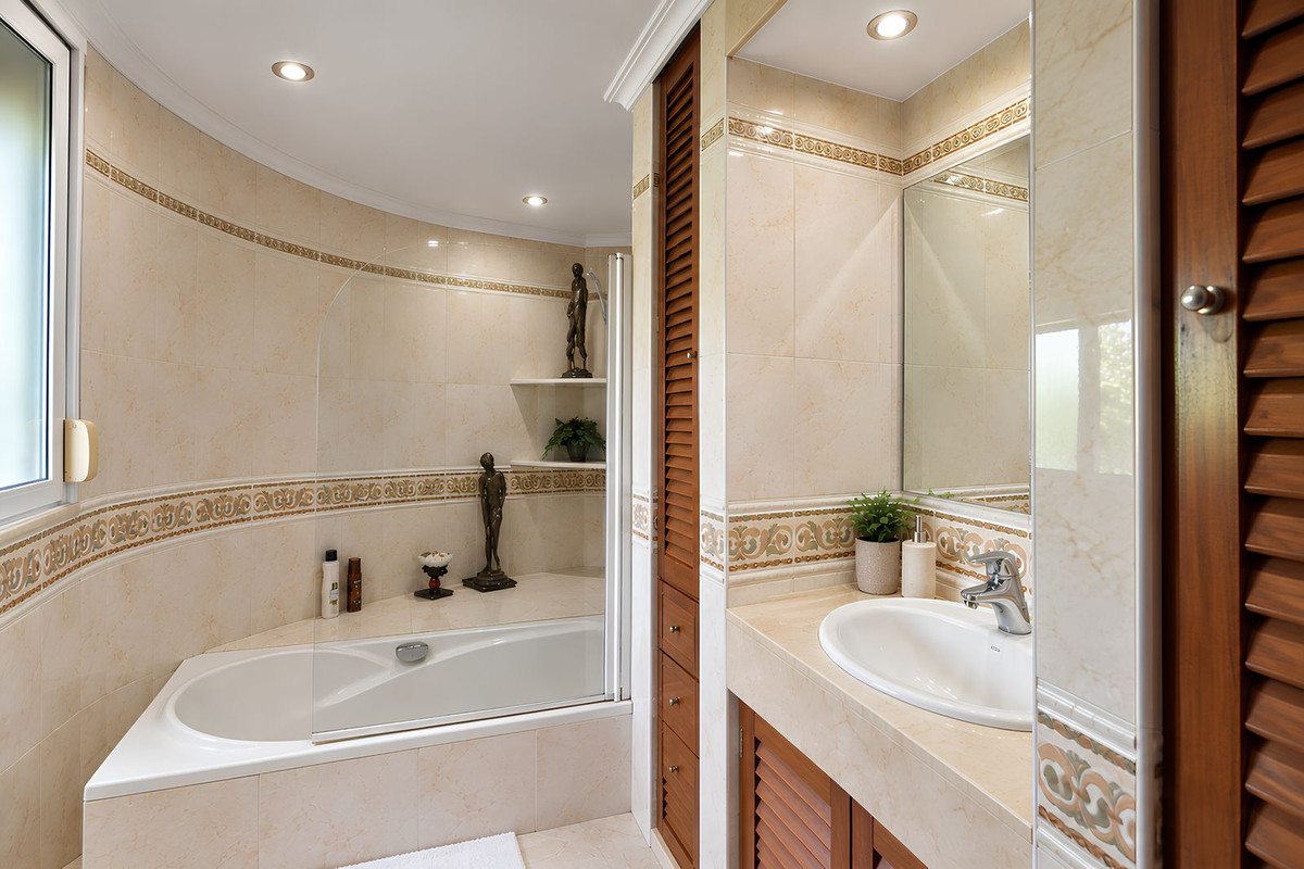 Apartment for sale in Fuengirola