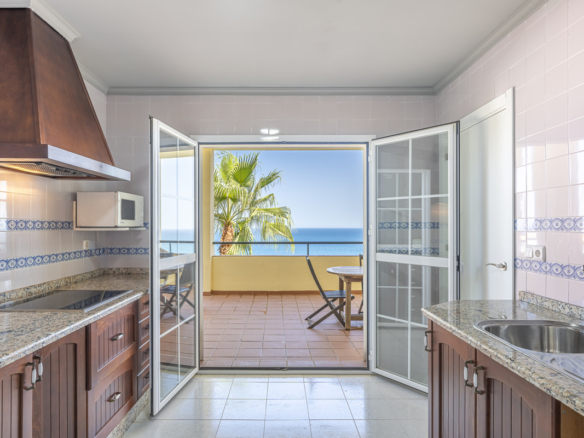 Apartment for sale in Manilva