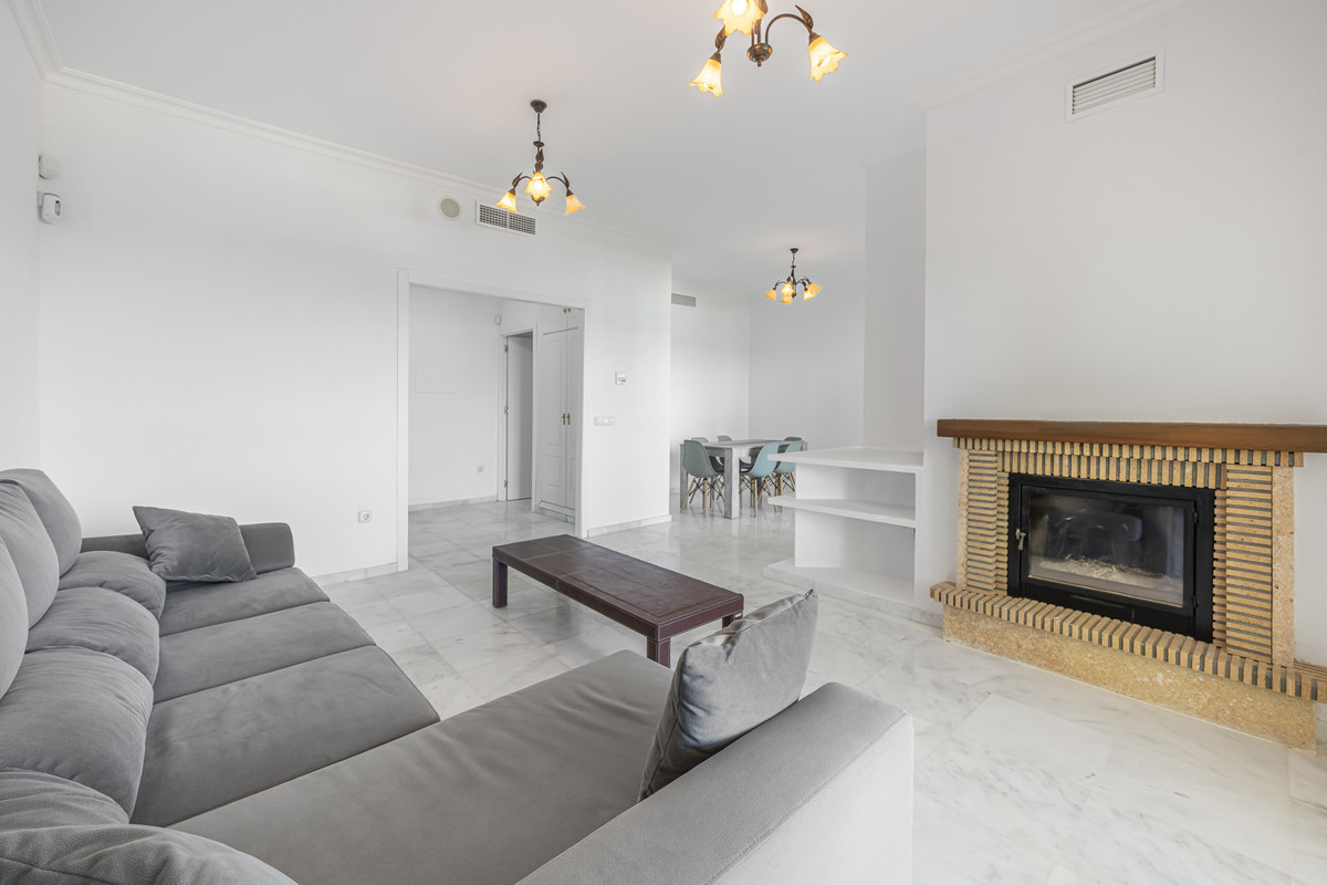 Apartment for sale in Manilva