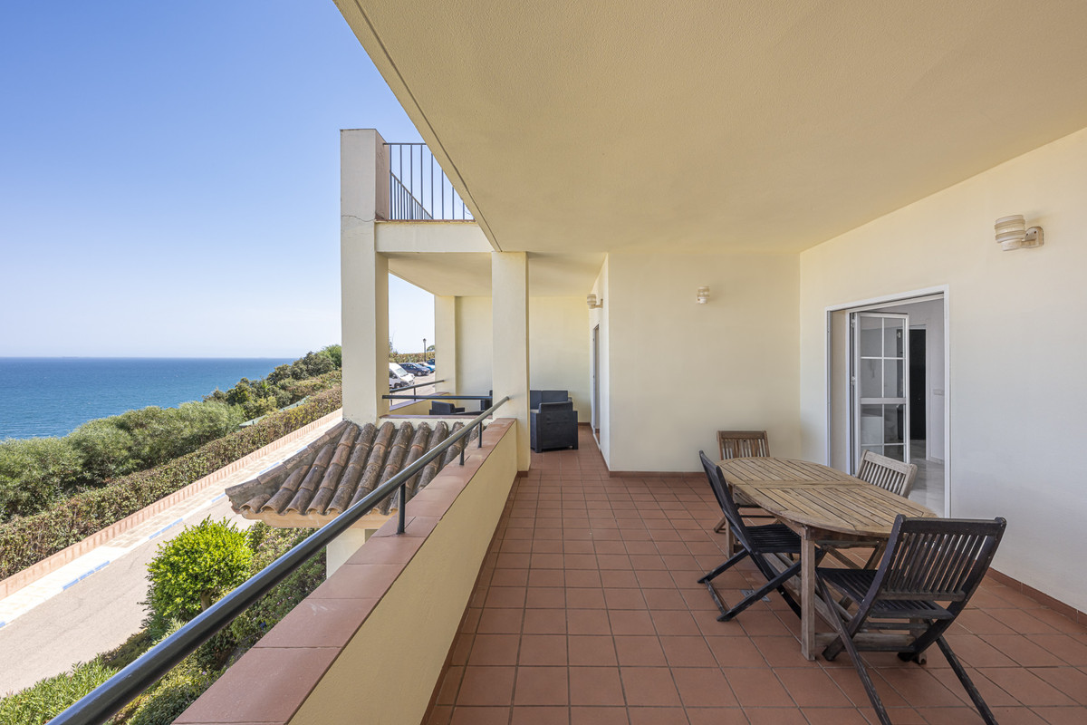 Apartment for sale in Manilva