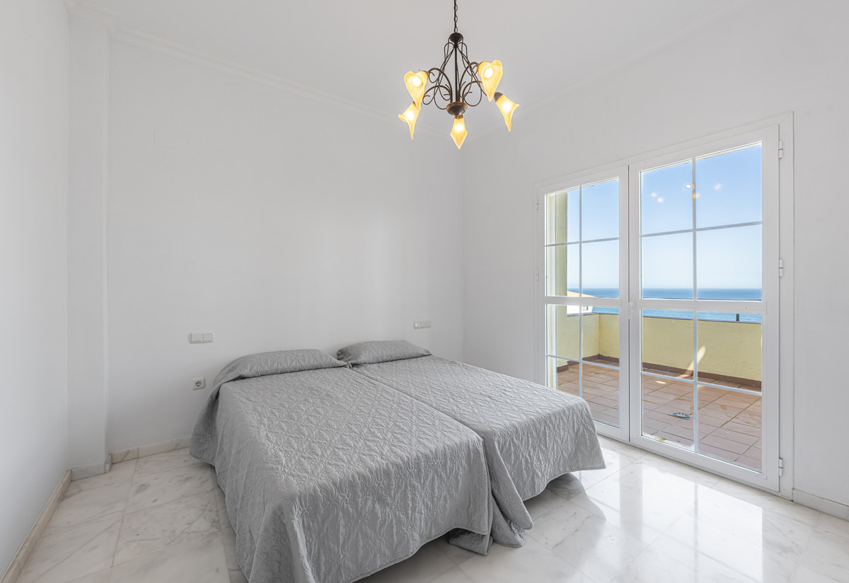 Apartment for sale in Manilva