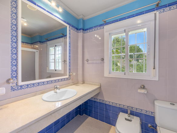 Apartment for sale in Manilva