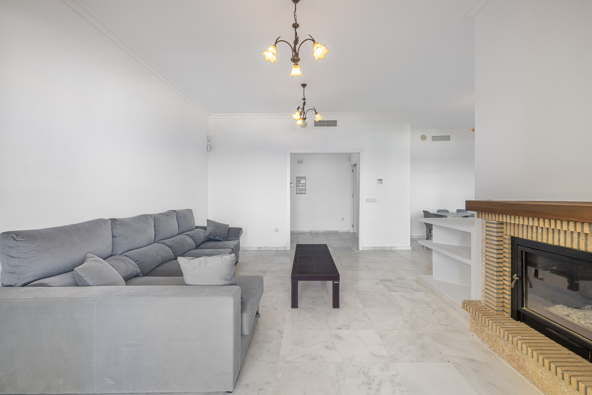 Apartment for sale in Manilva