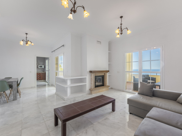 Apartment for sale in Manilva