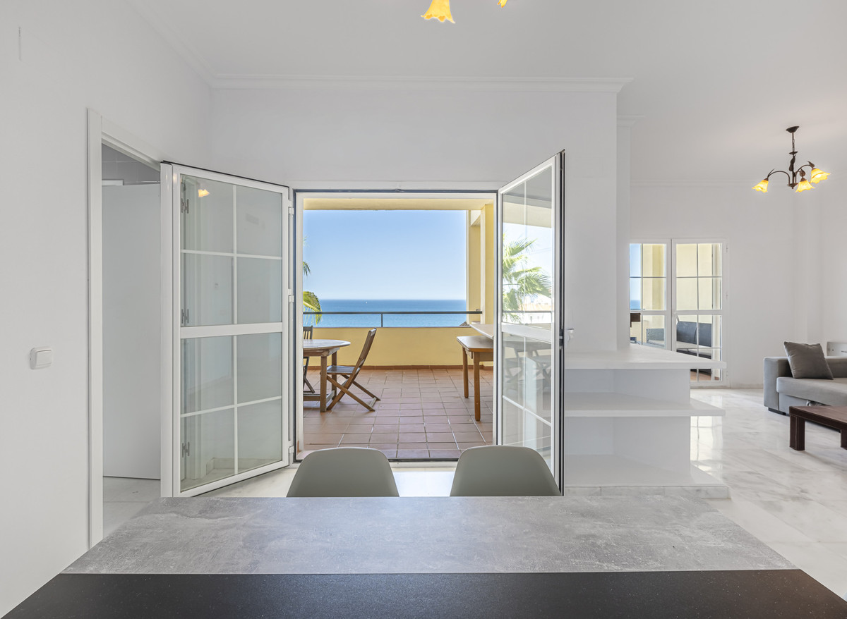 Apartment for sale in Manilva