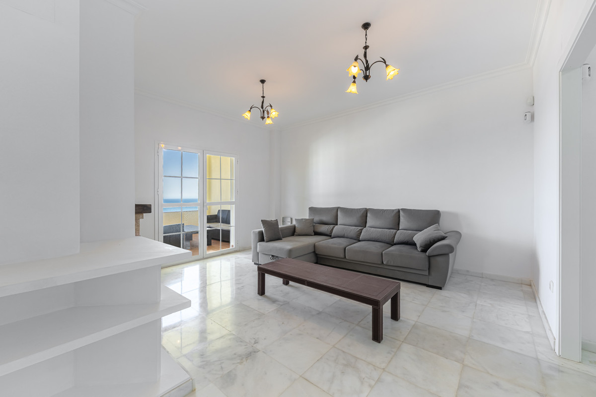 Apartment for sale in Manilva
