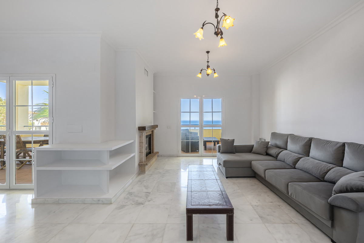 Apartment for sale in Manilva
