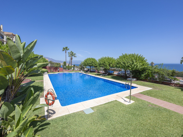 Apartment for sale in Manilva