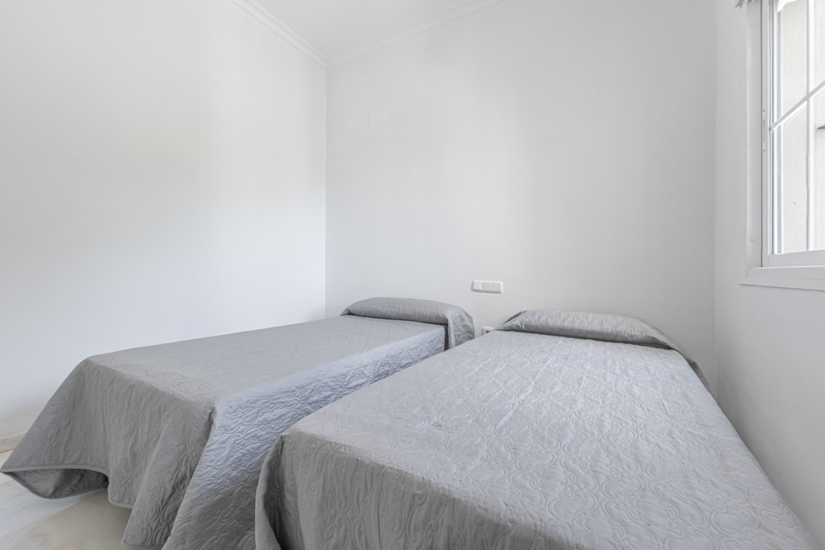 Apartment for sale in Manilva