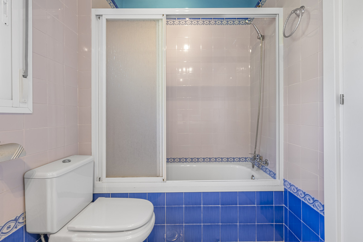 Apartment for sale in Manilva