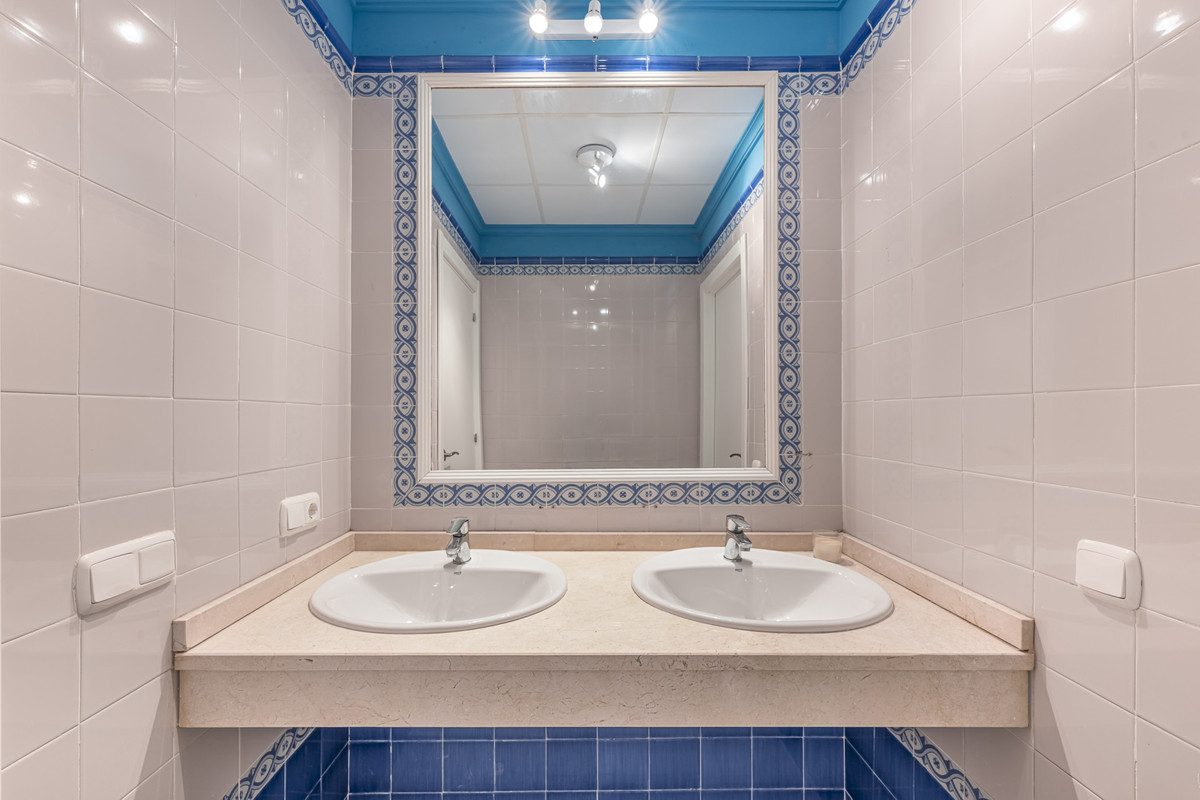 Apartment for sale in Manilva