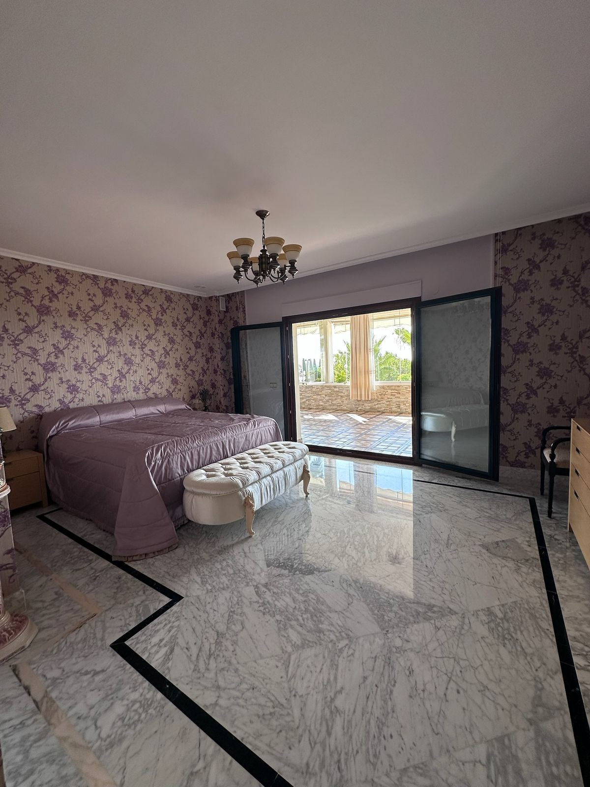 Apartment for sale in Marbella