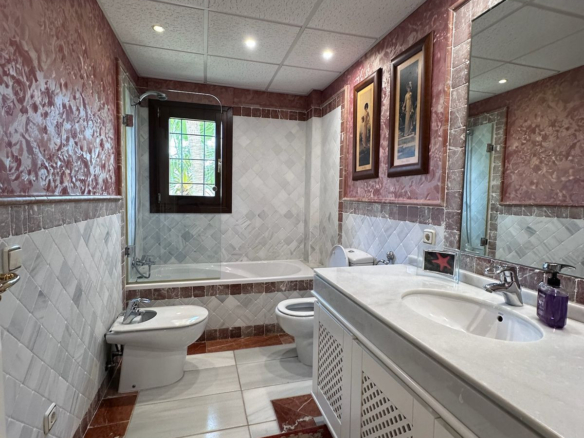 Apartment for sale in Marbella