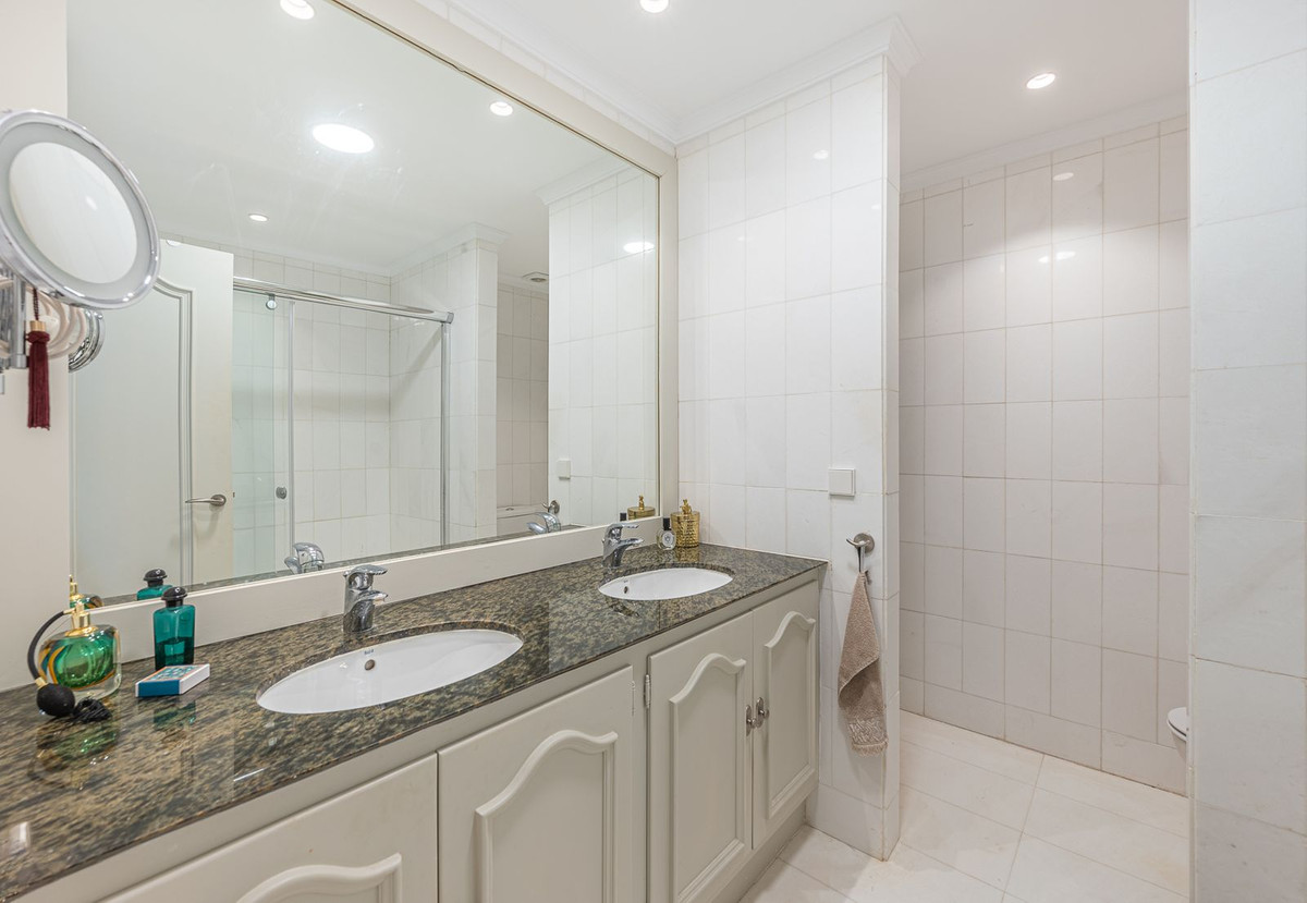 Apartment for sale in Marbella