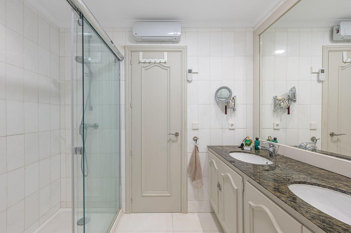 Apartment for sale in Marbella