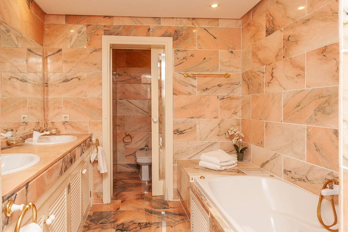 Apartment for sale in Marbella