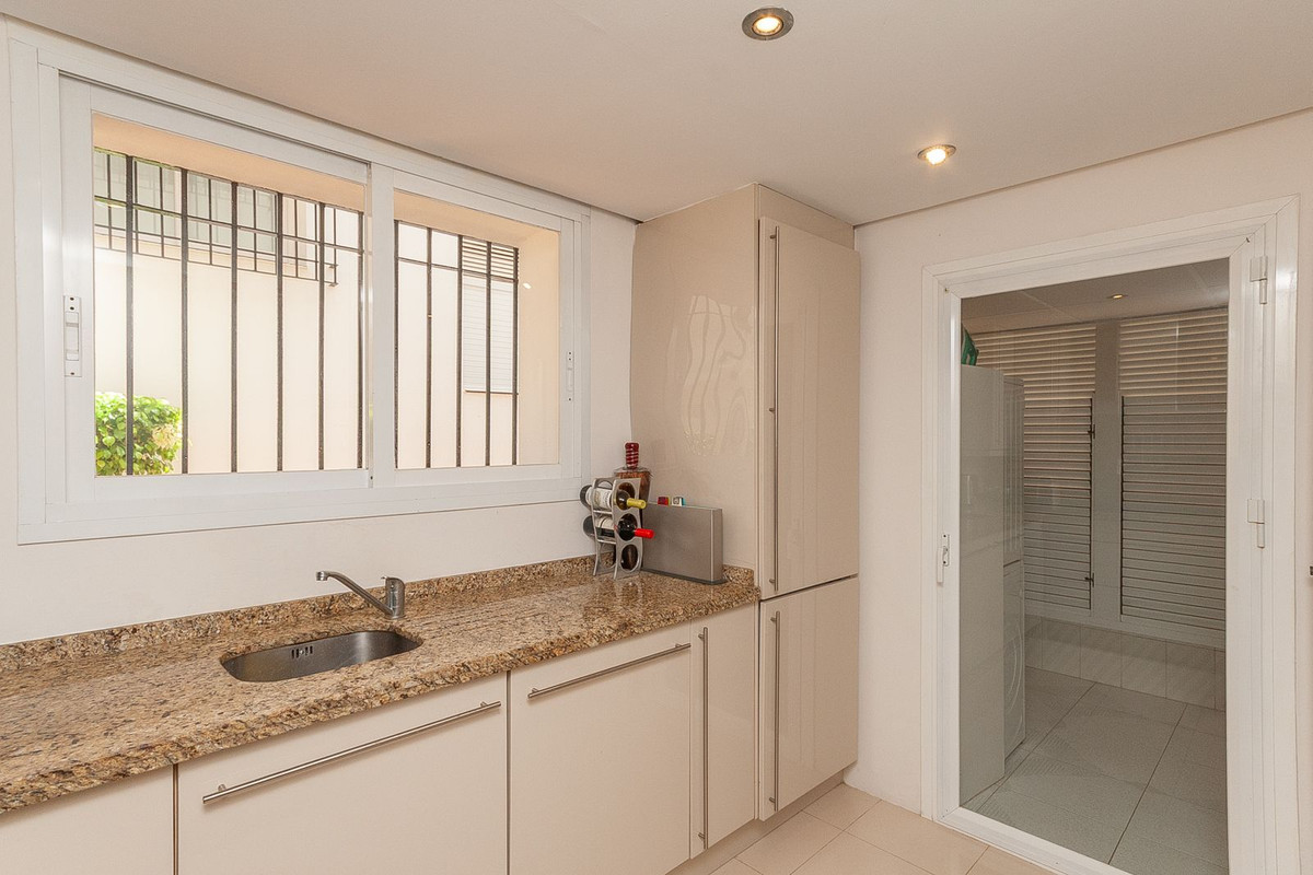 Apartment for sale in Marbella