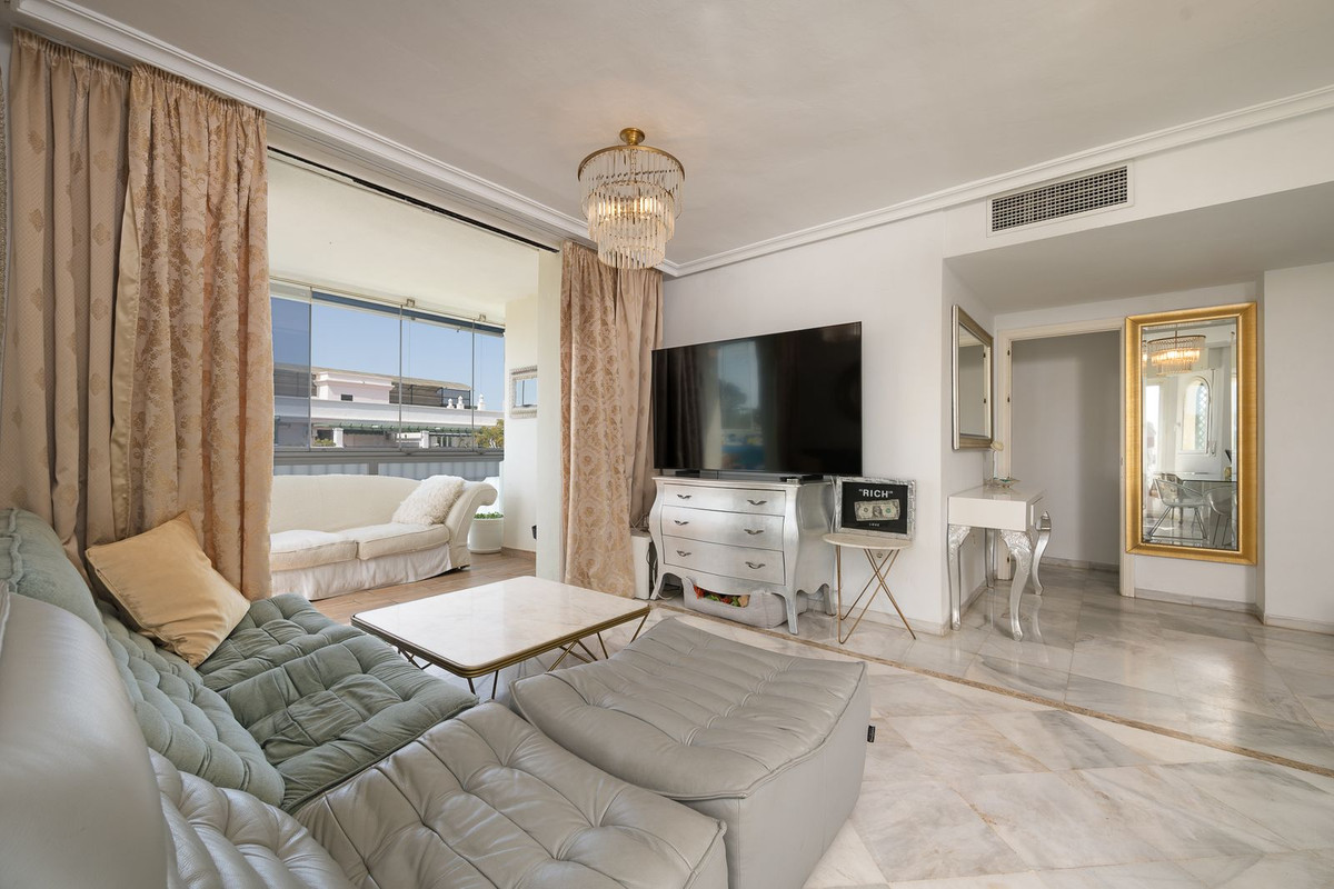 Apartment for sale in Marbella