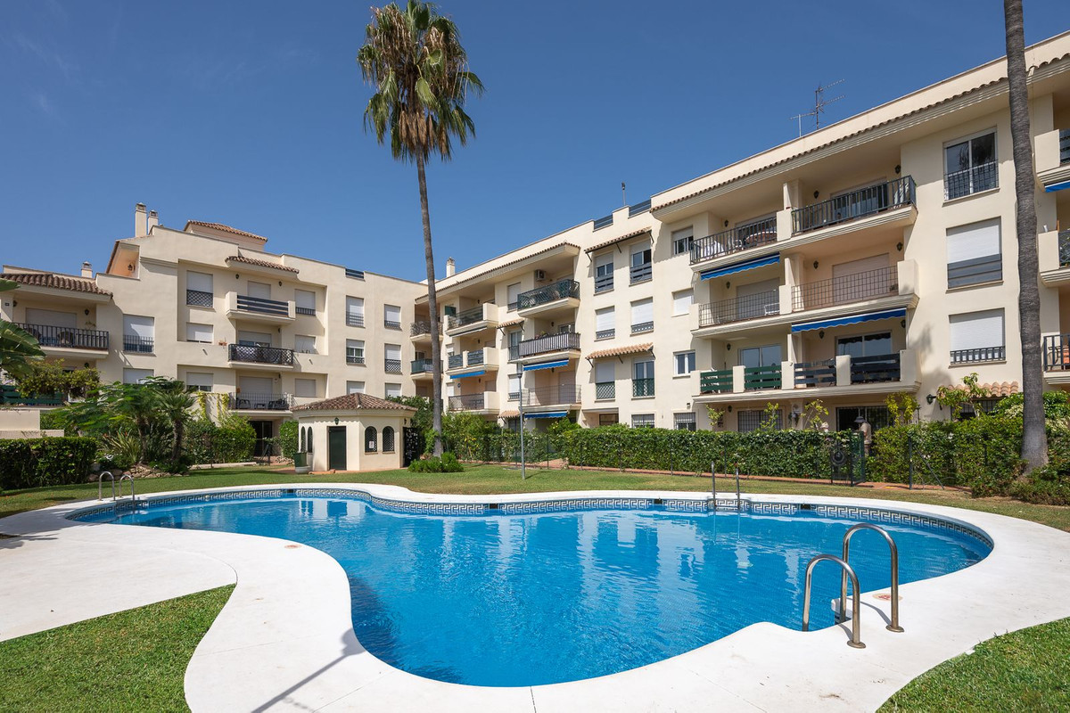 Apartment-in-Marbella-Ref-R5488495 Apartment for sale in Marbella