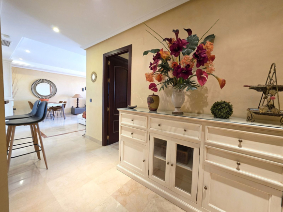 Apartment for sale in Marbella