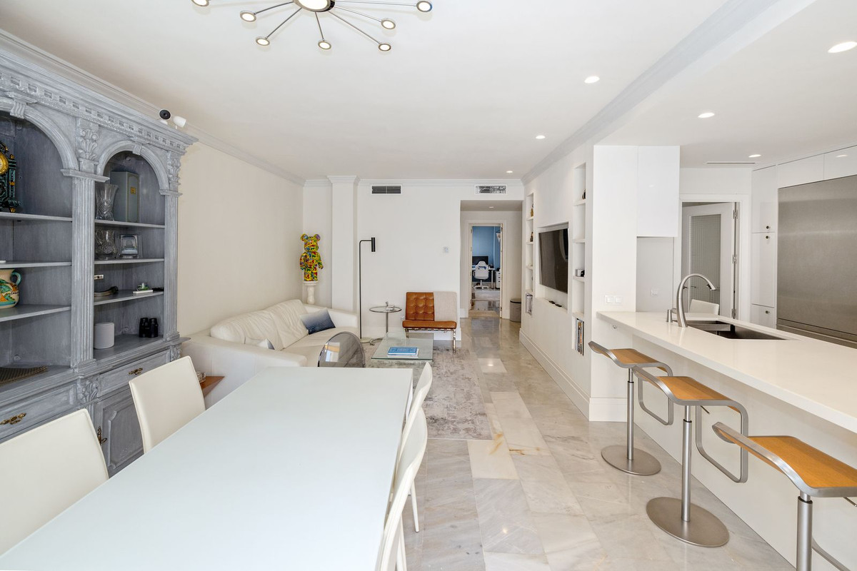 Apartment for sale in Marbella