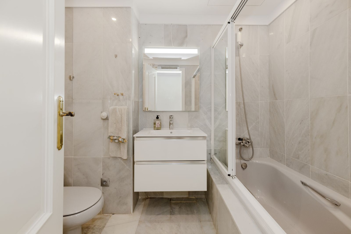 Apartment for sale in Marbella