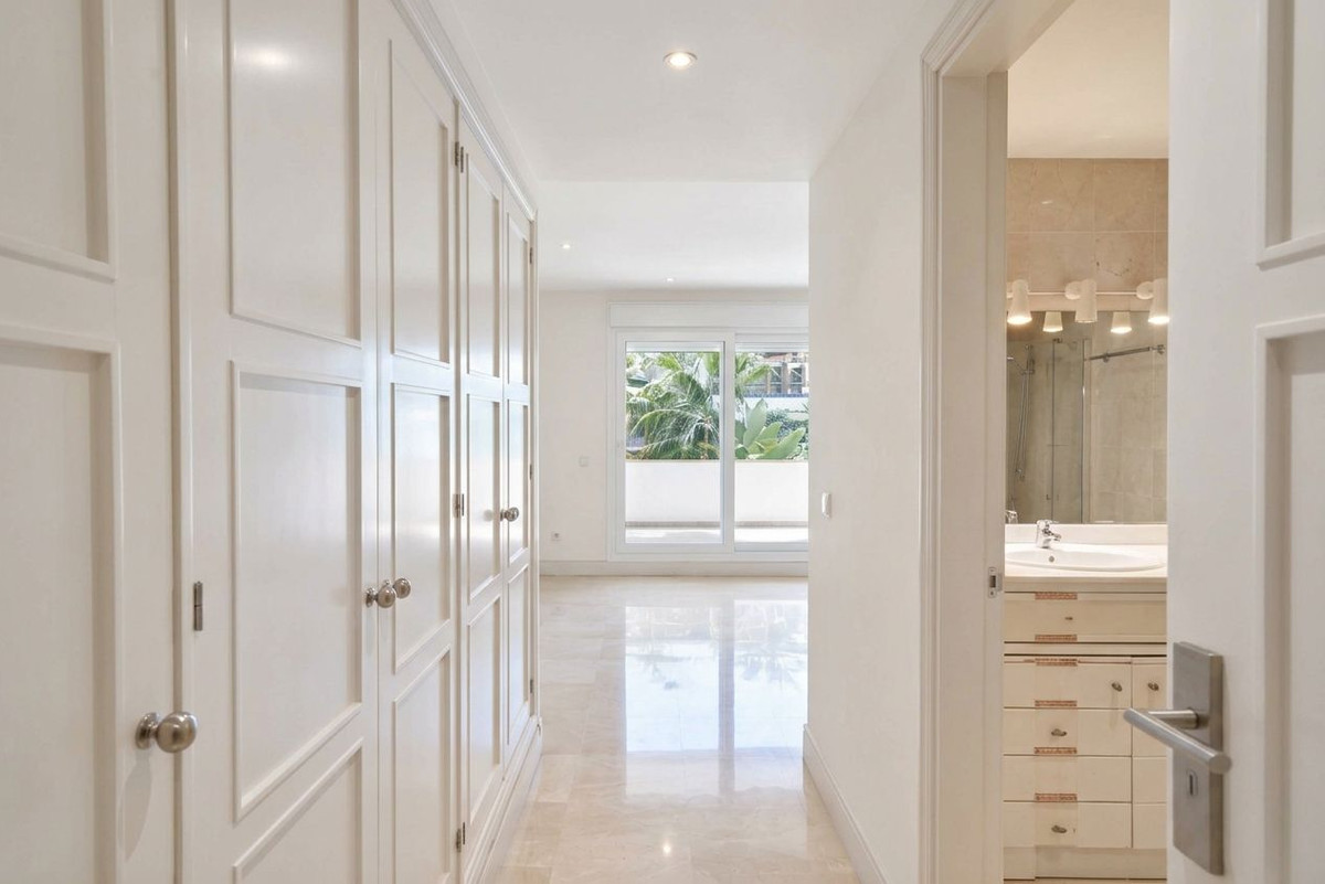 Apartment for sale in Marbella