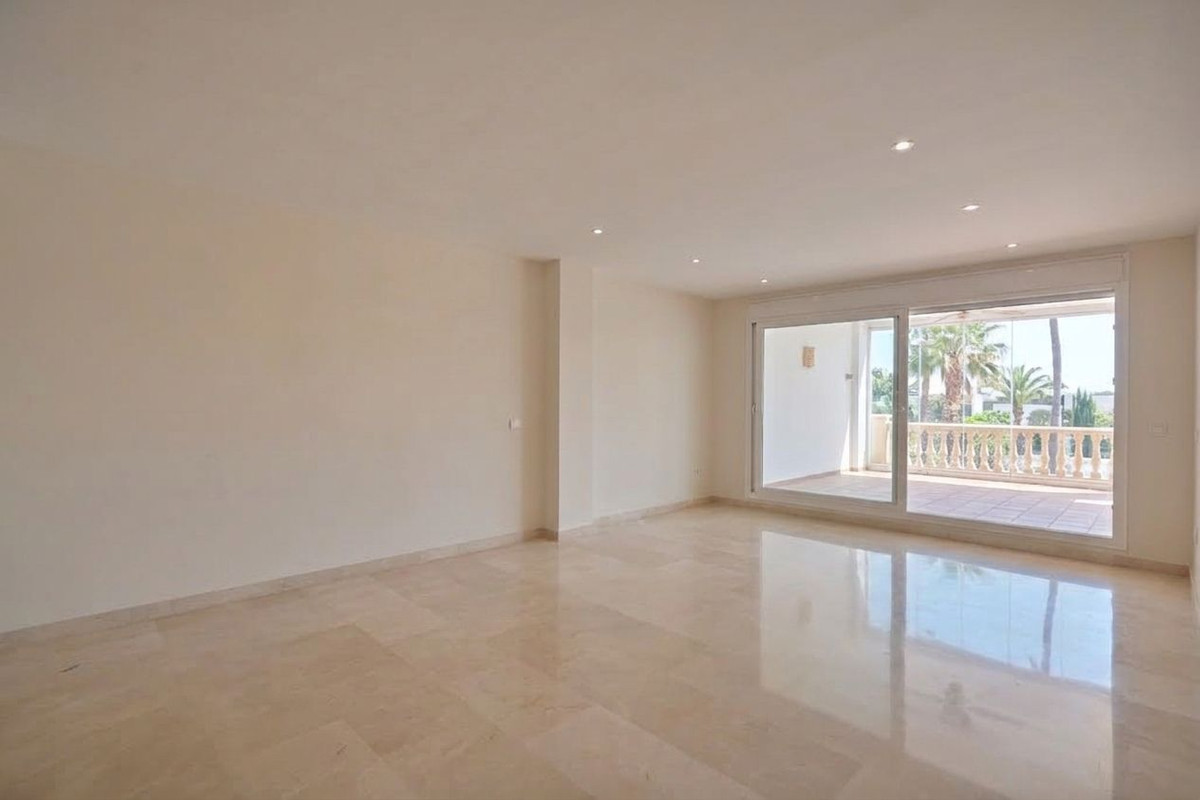 Apartment for sale in Marbella