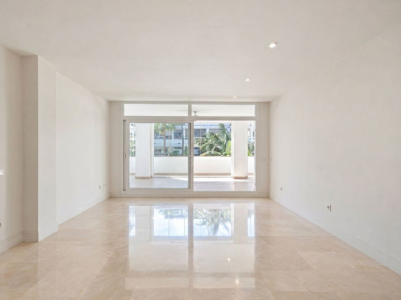 Apartment for sale in Marbella