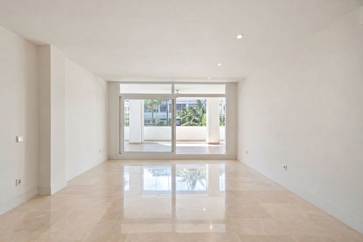 Apartment for sale in Marbella