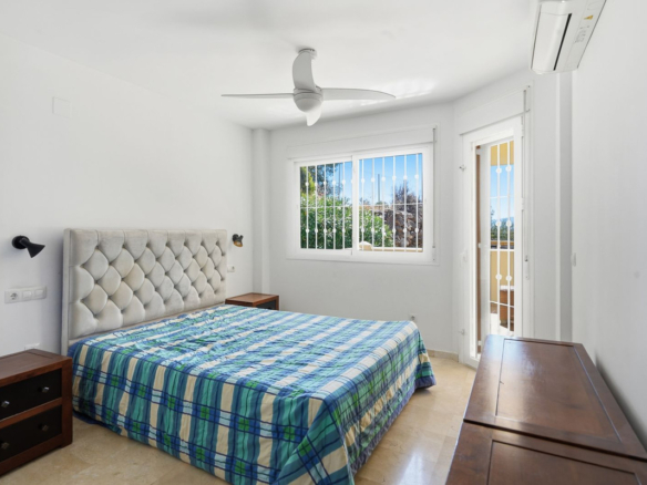 Apartment for sale in Mijas