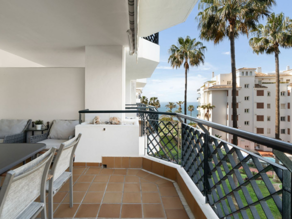 Apartment for sale in Mijas