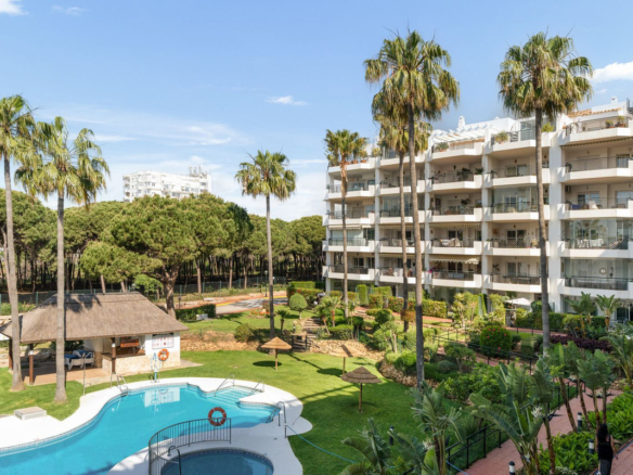 Apartment for sale in Mijas
