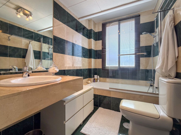 Apartment for sale in Mijas