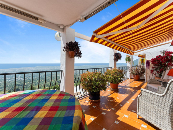 Apartment for sale in Mijas