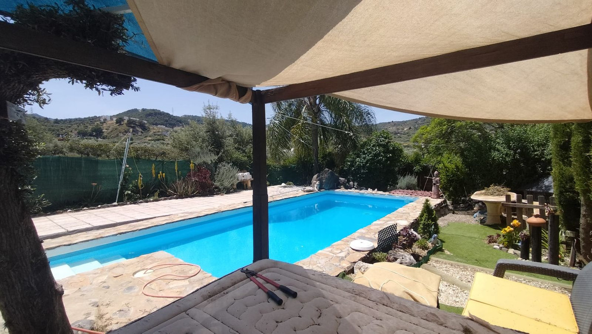 Finca for sale in Monda