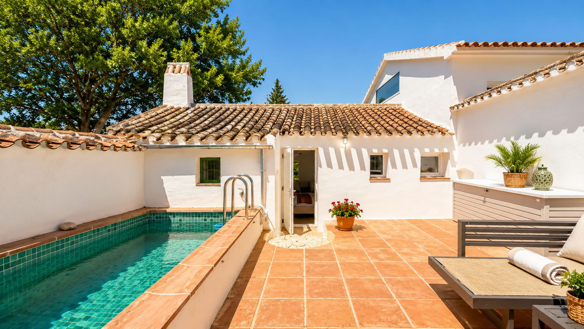 Finca for sale in Villanueva del Rosario