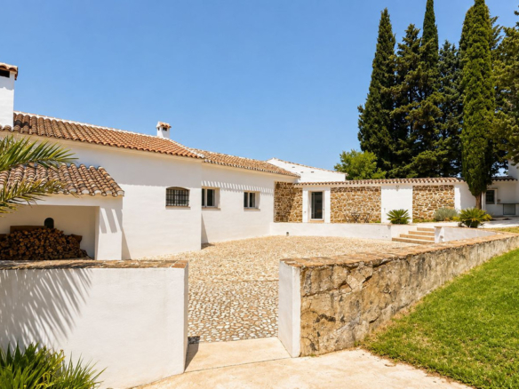Finca for sale in Villanueva del Rosario