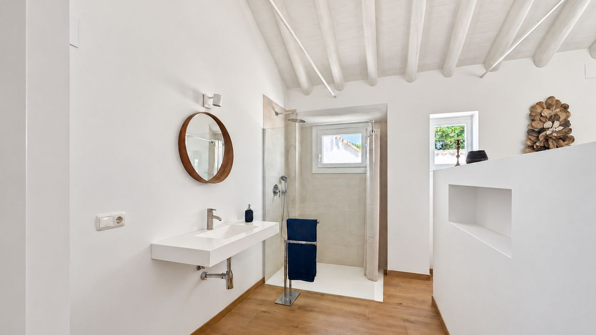 Finca for sale in Villanueva del Rosario