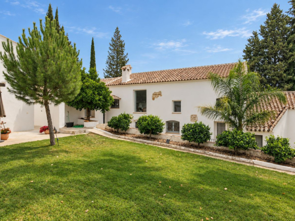 Finca for sale in Villanueva del Rosario